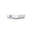 UBiQUiTi Vezetékes Cloud Gateway  4x2,5Gbps (LAN) + 1x2,5Gbps (WAN), IPS routing, OpenVPN, Asztali - UCG-MAX