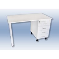 Schreibtisch für Schwestern