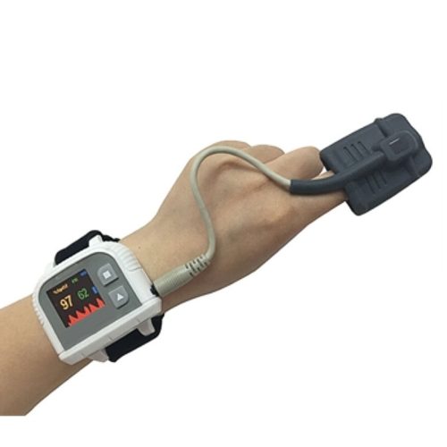 Wrist pulse oximeter with software