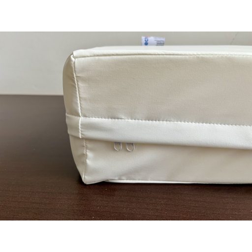 Sanitary antibacterial mattress cover 200 x 90 x 12 cm rubber